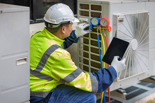 Professional Hvac technician working in Solebury, PA